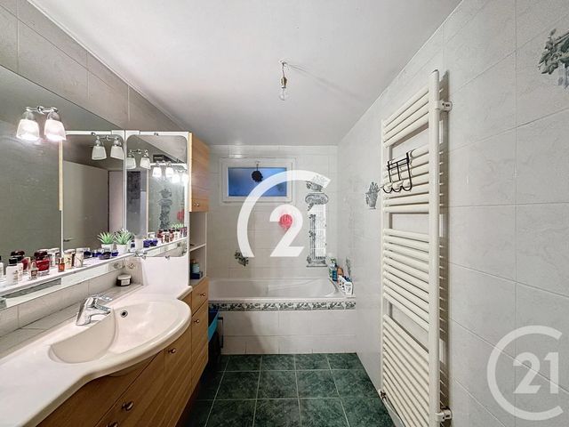 maison à vendre - 7 pièces - 190.0 m2 - GOUSSAINVILLE - 95 - ILE-DE-FRANCE - Century 21 Nova