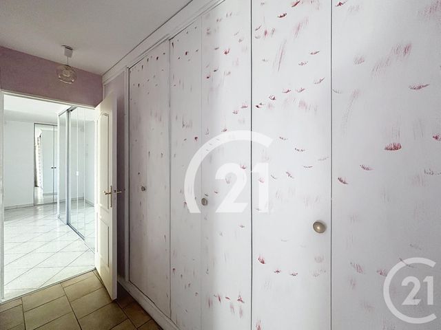 Afficher la photo en grand Appartement F4 à vendre - 4 pièces - 84.39 m2 - VILLIERS LE BEL - 95 - ILE-DE-FRANCE - Century 21 Nova