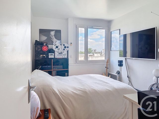 Appartement F4 à vendre - 4 pièces - 80.47 m2 - VILLIERS LE BEL - 95 - ILE-DE-FRANCE - Century 21 Nova