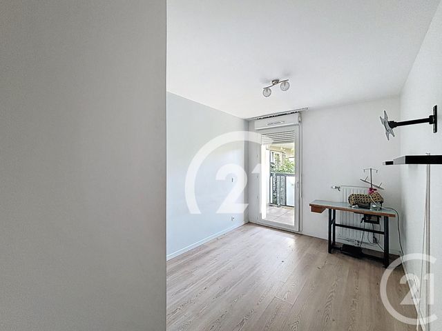 Appartement F3 à vendre - 3 pièces - 65.5 m2 - VILLIERS LE BEL - 95 - ILE-DE-FRANCE - Century 21 Nova
