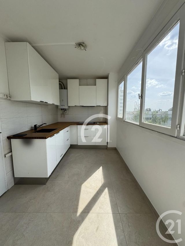 Appartement F3 à vendre - 3 pièces - 61.21 m2 - VILLIERS LE BEL - 95 - ILE-DE-FRANCE - Century 21 Nova