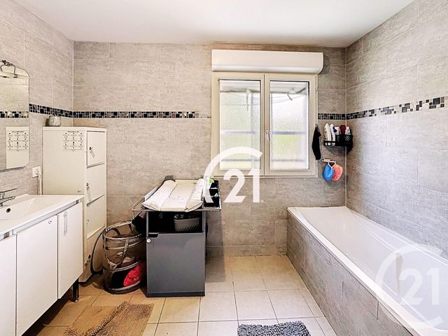 maison à vendre - 5 pièces - 126.43 m2 - VILLIERS LE BEL - 95 - ILE-DE-FRANCE - Century 21 Nova