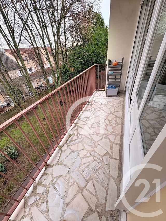 Appartement F2 à vendre - 2 pièces - 47.83 m2 - VILLIERS LE BEL - 95 - ILE-DE-FRANCE - Century 21 Nova