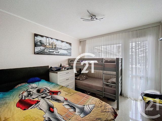 Appartement F4 à vendre - 4 pièces - 70.08 m2 - VILLIERS LE BEL - 95 - ILE-DE-FRANCE - Century 21 Nova