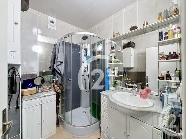 Appartement F3 à vendre - 3 pièces - 57.39 m2 - VILLIERS LE BEL - 95 - ILE-DE-FRANCE - Century 21 Nova