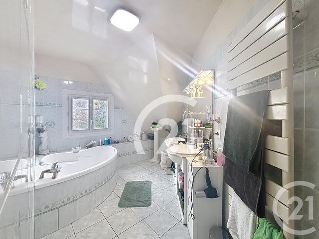 maison à vendre - 6 pièces - 145.37 m2 - ARNOUVILLE - 95 - ILE-DE-FRANCE - Century 21 Nova