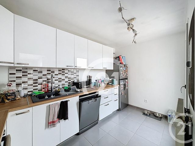 Appartement F4 à vendre - 3 pièces - 84.05 m2 - VILLIERS LE BEL - 95 - ILE-DE-FRANCE - Century 21 Nova