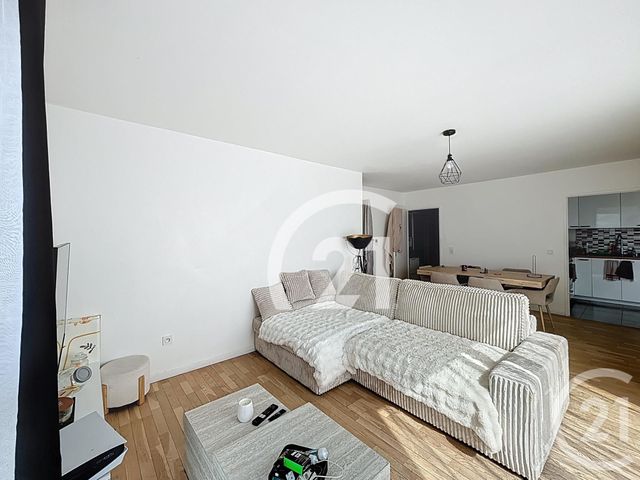 Appartement F4 à vendre - 3 pièces - 84.05 m2 - VILLIERS LE BEL - 95 - ILE-DE-FRANCE - Century 21 Nova