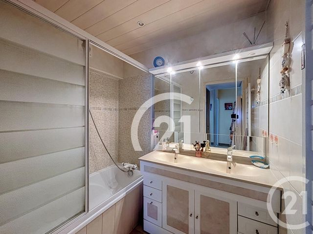 Appartement Duplex à vendre - 3 pièces - 59.62 m2 - VILLIERS LE BEL - 95 - ILE-DE-FRANCE - Century 21 Nova