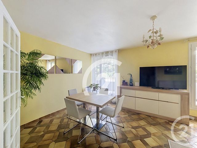 Appartement Duplex à vendre - 3 pièces - 59.62 m2 - VILLIERS LE BEL - 95 - ILE-DE-FRANCE - Century 21 Nova