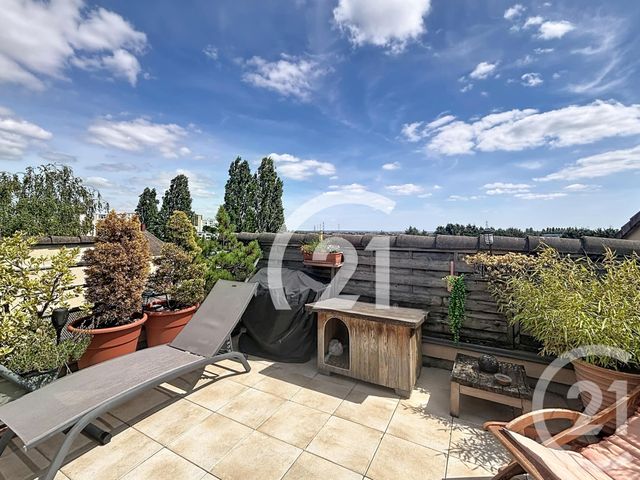 Appartement Duplex à vendre - 3 pièces - 59.62 m2 - VILLIERS LE BEL - 95 - ILE-DE-FRANCE - Century 21 Nova
